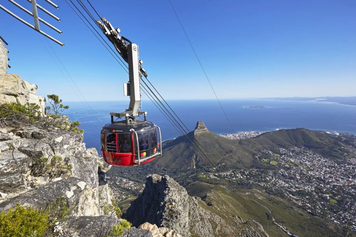 Se hisser au sommet de Table Mountain